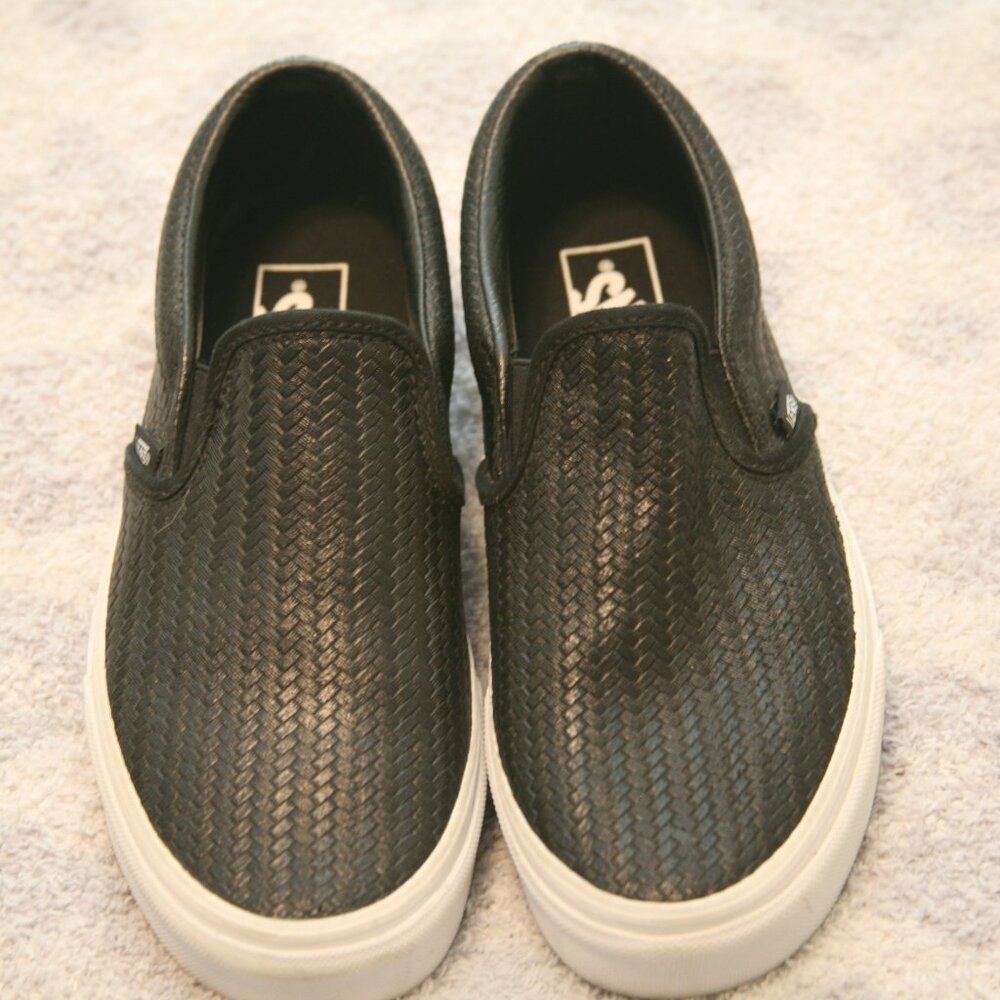 Vans Unisex Slip On Shoes, Size 6M/7.5W, Black